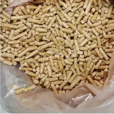 85%純度上の100%のおがくずの生物量の木製の燃料ペレット15kg袋