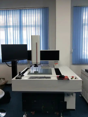 マイクロコンピューターは3D実験室に使用したビデオ測定機械を制御した