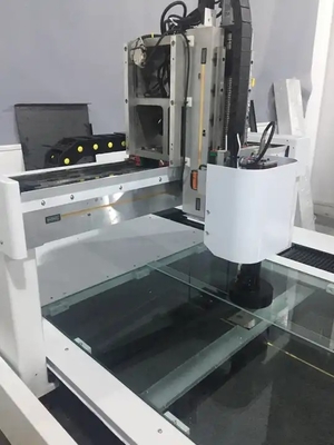 マイクロコンピューターは3D実験室に使用したビデオ測定機械を制御した
